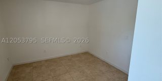 3600 N 56th Ave Gallery 25