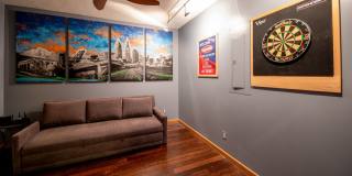 Luxurious multi-level penthouse condo - Flats Westbank Gallery 8