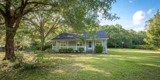 Peaceful Country Living on 2.4 Acres in Saucier Gallery 1