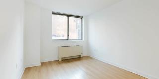 Hudson Crossing Hudson Crossing Gallery 14