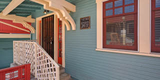 Charming Sherman Heights 2-Bedroom, Available Now! Gallery 10