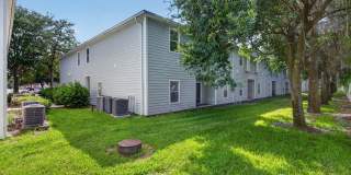 7047 DEER LODGE Circle Gallery 26