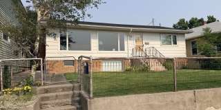 205 East Chinook Street Gallery 1