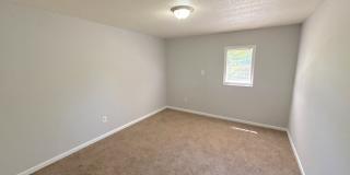 5655 Myers Rd Gallery 5
