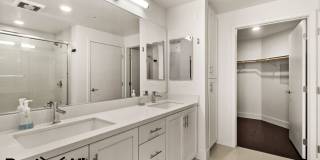 657 Walnut St #509 Gallery 24