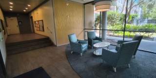 STUNNING TOP FLOOR 1BD/1BA APARTMENT IN WALNUT CREEK CA!!!! Gallery 1