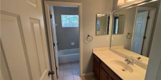 1384 EAGLE CROSSING Drive Gallery 34