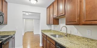 Summit Ridge Luxury Apartments Gallery 37