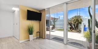 72857 El Paseo Gallery 28