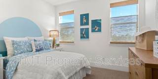 9001 Ventura Street Gallery 96