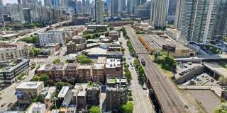 814 W Hubbard Street Gallery 21