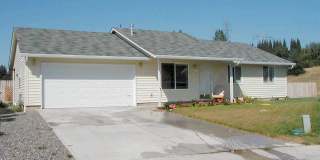 Single Level Home on Cul-de-Sac in the Green Meadows area for Lease - 7415 NE 64th Cir Gallery 1