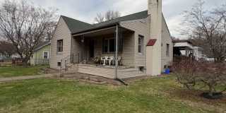 Spacious 4BR in a Quiet, Private Pocket Gallery 1