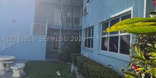 315 Van Buren St Gallery 12
