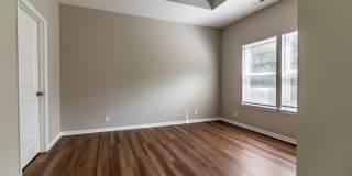 1526 Park Avenue - B Gallery 8