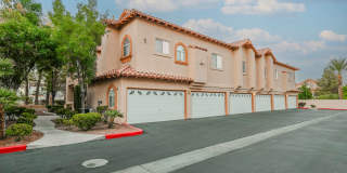 Gated Community townhome, with private garage Gallery 5