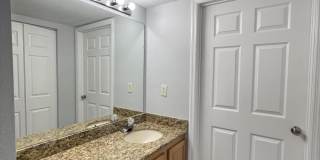 301 SW Palm Drive Gallery 15