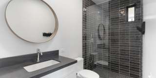Modern Coastal Lease in Top of the World Gallery 25