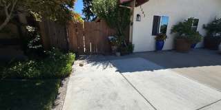 All Utilities Included! Beautiful 2 Bedroom ADU in a Desirable Turlock Neighborhood Gallery 1