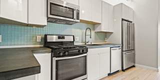 Stunning West Oakland Live Work Loft w/ Ground Floor Studio Gallery 8