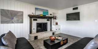 Fully Furnished Home in Putnam Heights + All Appliances Gallery 10