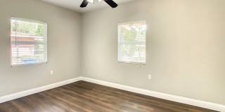 Charming Three bedroom one bath with huge backyard Gallery 43