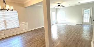 156 Hamlet Court Gallery 4