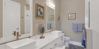 2010 Bridgepointe Circle Gallery 16