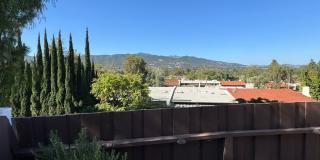 Scenic Cul-de-Sac Living with Stunning Mountain Views Gallery 10