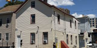 537 Summer St Gallery 1