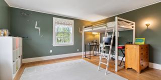 400 Quaker Lane N Gallery 28