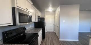 3422 Itasca Street Gallery 10