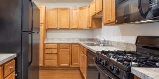River Pointe Apartments Gallery 2
