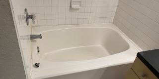 2410 West Azeele Street Gallery 7