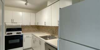 6904 N Kendall Dr Gallery 8