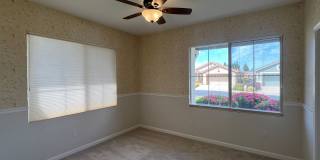 SPACIOUS 2 BEDROOM IN 55+ COMMUNITY!! Gallery 16