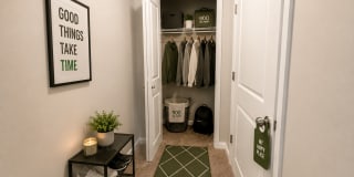 900 on Park Apartments Gallery 14