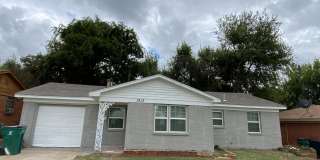 1912 N Overbrook Dr Gallery 1