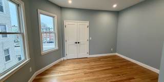 663 Columbia Road Gallery 8