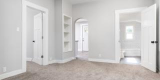 Updated 2 Bedroom Home! Gallery 15
