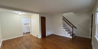 1164 Whitney Avenue Gallery 1