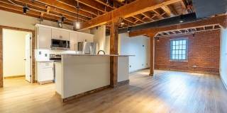 453 E Main Gallery 3