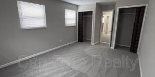 4003 Carlton Ave Gallery 21