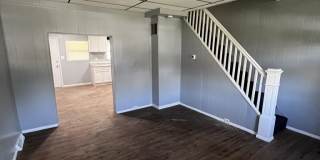 1507 Sycamore St Gallery 1