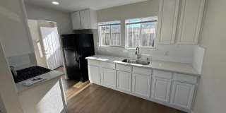 538 Douglas Avenue Gallery 1