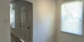 4142 Shadyglade Avenue Gallery 7