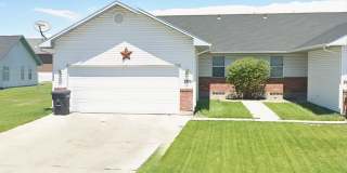 Spacious & Updated 2 Bedroom, 2 Bathroom Twin Home in Ammon with Garage, Fenced Backyard, and Hookups (Idaho Falls) for Rent by Real Property Management Gallery 34