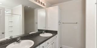 3BR 2.5BA Townhome in Pennington Square ~ Minutes to Fort Jackson, the VA hospital, USC Medical School, and I-77! Gallery 25