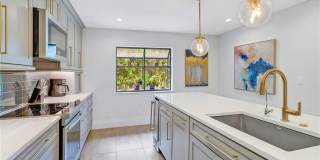 27052 Kindlewood Lane Gallery 4