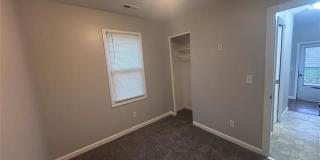 20940 WELLINGTON Avenue Gallery 5